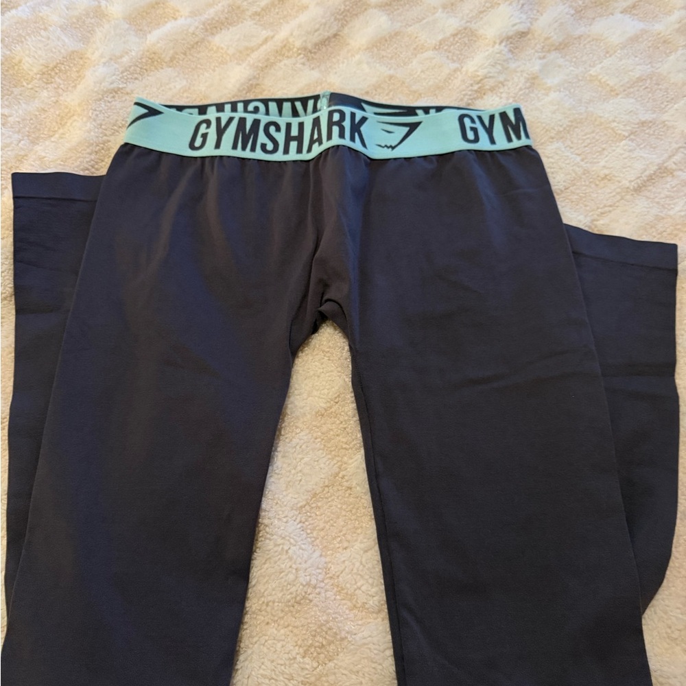 BUNDLE - 2 pairs of Gymshark Leggins
